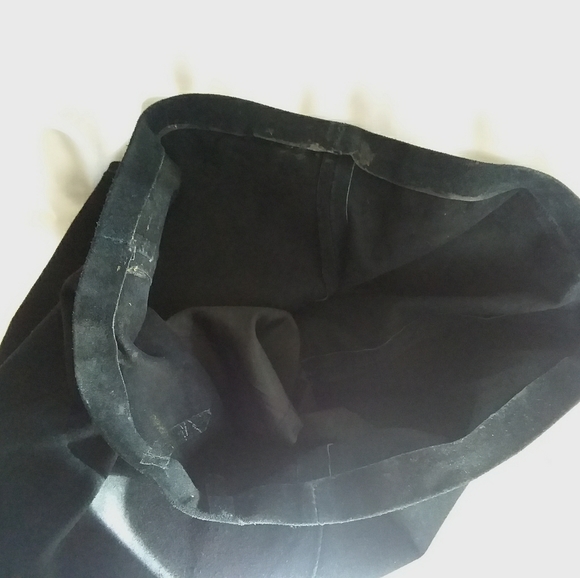 Vintage Black Suede Mini Skirt - Picture 9 of 10